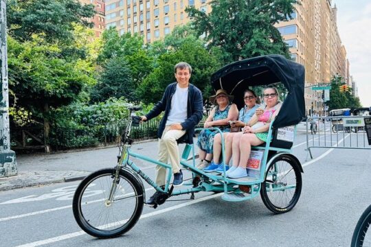 Central Park Private Pedicab Tour (60 mins)