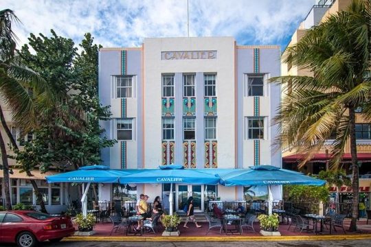 Miami Beach Art Deco Tour with Cocktails