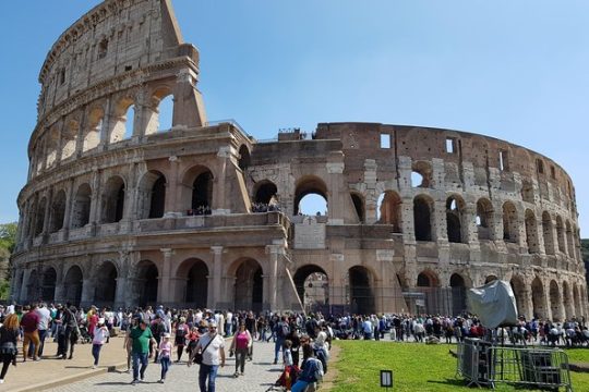 Small Group Tour Colosseum and Ancient Rome