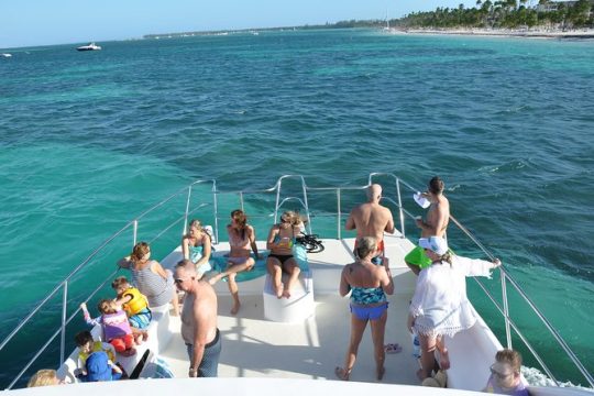 THREE Adventures: Snorkeling-Catamaran & Parasail At Punta Cana