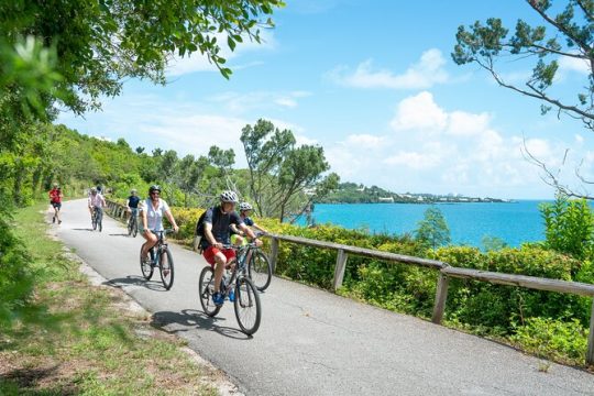 Railway Trail Bike and Beach Tour in Bermuda