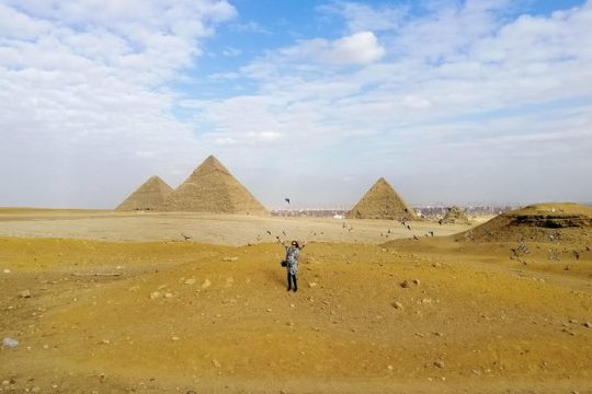 Pyramids of Giza, the Sphinx, the Egyptian Museum and Khan el-Khalili Bazaar