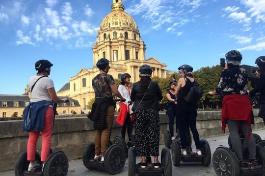 Paris City Sightseeing Half Day Guided Segway Tour with a Local Guide