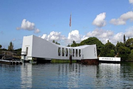 Pearl Harbor + Dole Plantation + Polynesian Cultural Center from Kauai