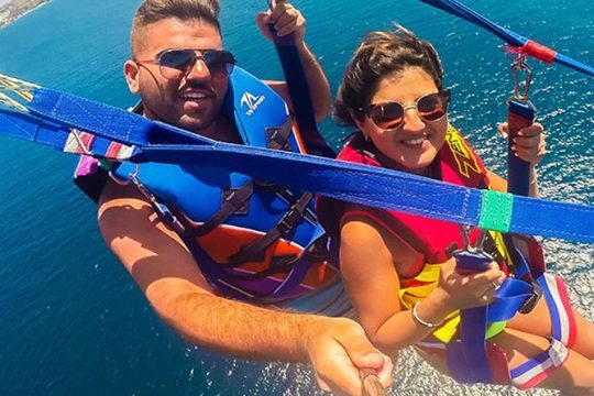 Half-Day Tour: Parasailing & Snorkeling Cruise from Punta Cana