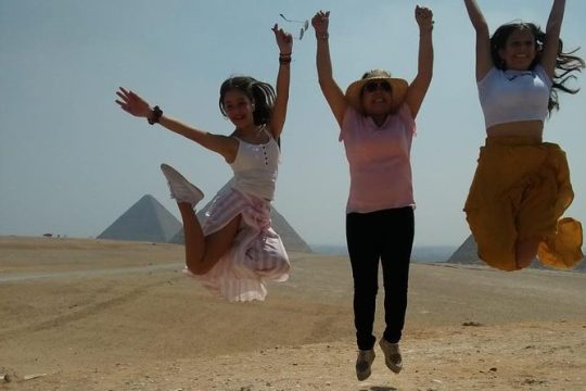 All Inclusive day tour to Giza pyramids, Egyptian museum and Felucca