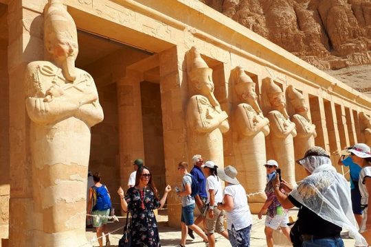 Day Tour from Airport to Luxor Monuments Include Lunch Transfers Entry Guide