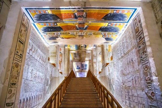 Private Tour to Luxor's West Bank Monuments from Luxor