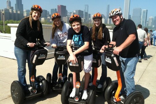 2-Hour Chicago Lakefront and Museum Campus Segway Tour