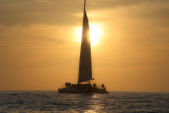 Key West Sunset Sail with Live Music, Champagne,  Hors D’oeuvres and Full Bar Image 6