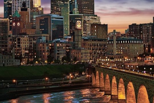 Minneapolis River Walk: A Self-Guided Audio Tour
