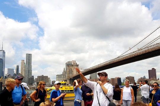 Manhattan to Brooklyn NYC Walking Tour: Brooklyn Bridge and Dumbo in Spanish