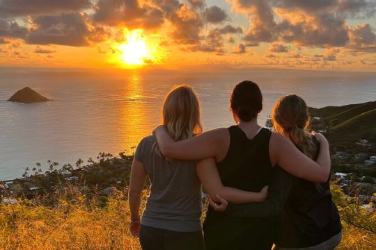 Sunrise Hike & Hawaiian Cultural Experience with Private Guide