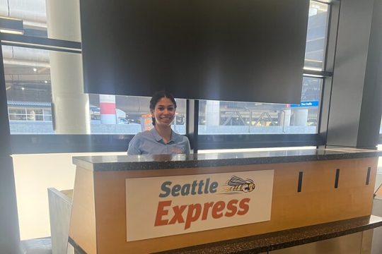 One-Way Transfer from SeaTac Airport to Seattle Cruise Terminals