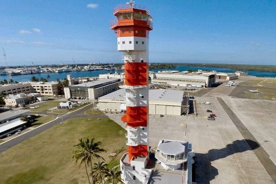 Pearl Harbor Aviation Museum: Top of the Tower Tour