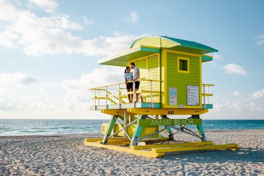 Miami: Professional Private Photoshoot at Miami Beach