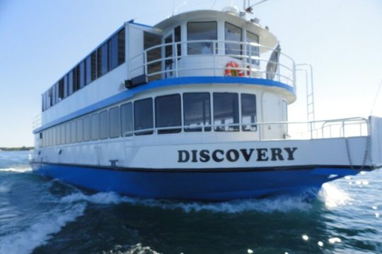 2 Hour Sightseeing Tour on The Majestic Grand Traverse Bay