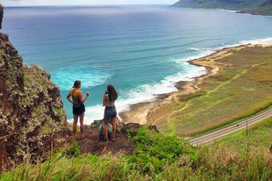 Half Day Private Ka‘Ena Point Pillbox Hiking Experience
