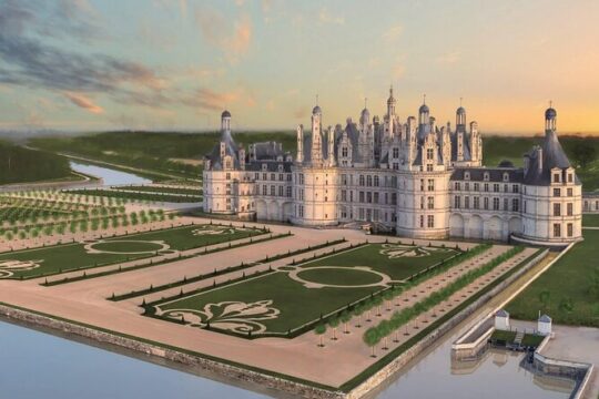 Private Half-Day Chambord Castle Tour from Tours France