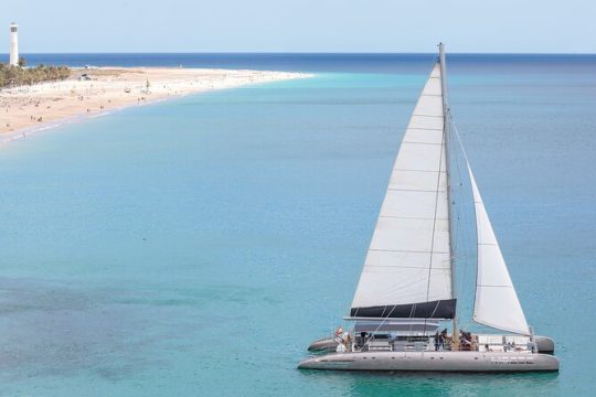 Fuerteventura: Day at Sea on a Sailing Catamaran with Lunch and Drinks