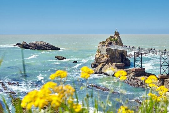 San Sebastian and Biarritz Private Tour from Bilbao with Pick up