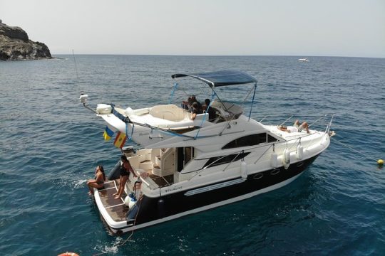 Boat Trip 3 hours - Private Charter ("KEEPER UNO" Boat)