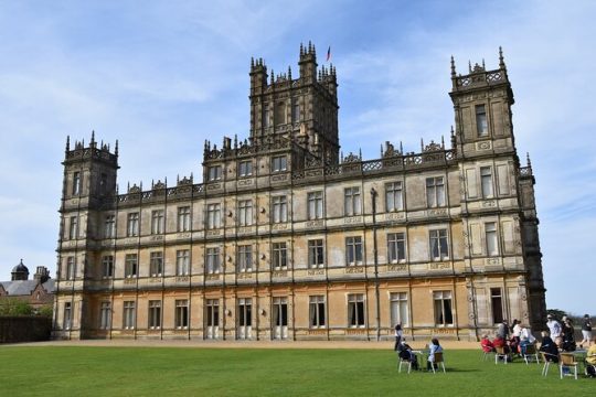 Private Downton Abbey Tour to Highclere Castle With Lunch