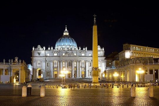 Vatican Evening Tour: the Museums at Their Best I Max 6 People