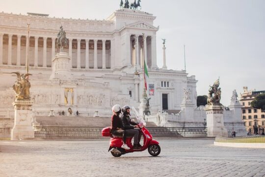 Enjoy Rome on a vintage Vespa (with a personal driver!)