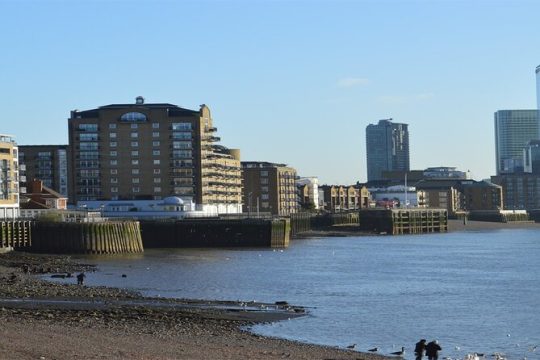 Tales from the Thames Riverbank: A Self-Guided Audio Tour