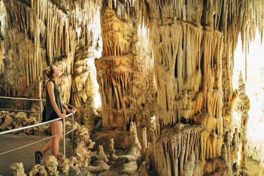 Full-day Tour to Drach Caves and Portocristo Town