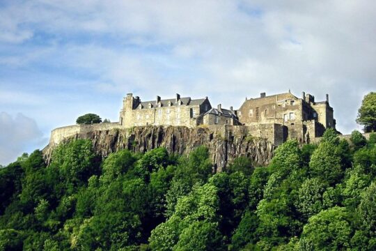 Stirling Castle & Loch Day Tour