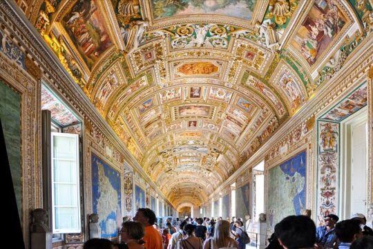 2-Day Rome: Colosseum & Vatican Tour