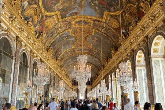 Private 5-hour tour to Palace of Versailles (skip the line) from Paris Hotel
