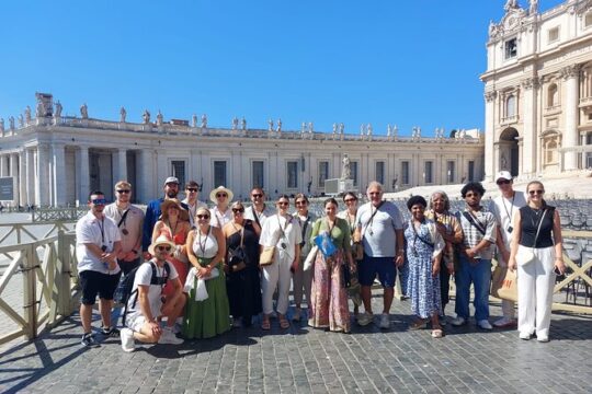 Vatican and Sistine Chapel Semi-Private Guided Tour
