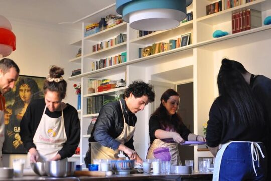 Rome Cooking Class: Iconic Recipe & Tasting at Local's Home