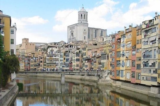 Private Tour From Barcelona to Girona