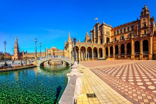 Explore the capital of Andalusia – Highlights of Seville private full-day tour