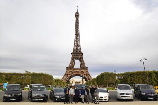 Private Paris City Tour with Minivan