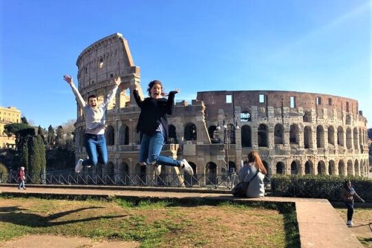 Rome: Colosseum, Roman Forum & Piazza Venezia Exterior Tour
