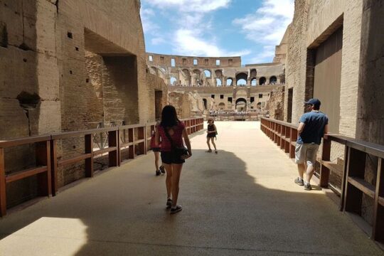 Ancient Rome Full Day Tour: Colosseum and Exclusive SUPER Sites