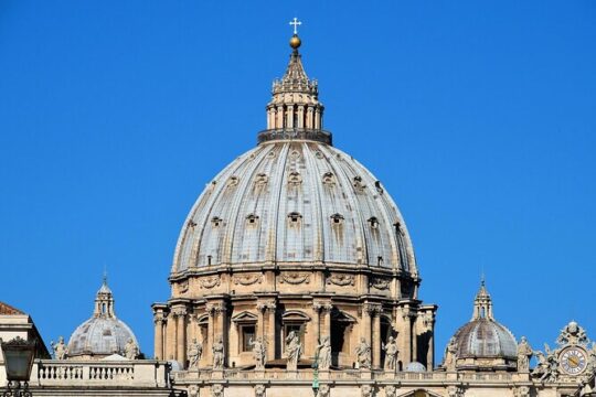 Vatican Tour: Museums, Raphael Rooms & Sistine Chapel