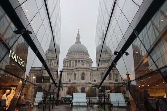 Essential London: Must-Sees and Hidden Gems (Private Tour)