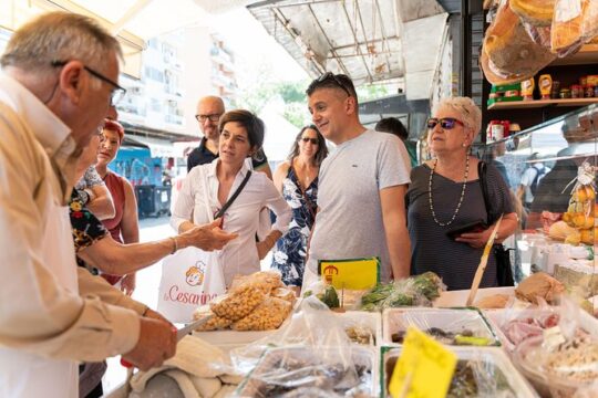 Cesarine: Market Tour & Cooking Class at Local's Home in Rome