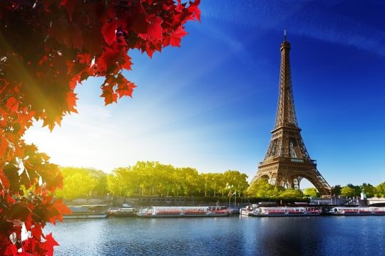 Small Group Day trip to Paris and River Cruise from London