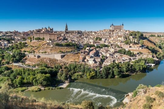 Private Day Tour to Discover Toledo and Segovia for Up to 16 Pax