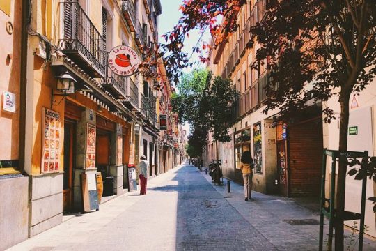 Explore Madrid in 90 minutes with a Local