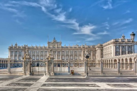 Skip the Line Royal Palace Madrid Tour - Semi-Private 8ppl Max