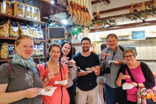 Budget-friendly Street Food Tour of Trastevere Quarter Smaller Group