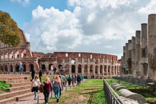Rome: Guided Tour of the Colosseum & the Prison of St. Peter